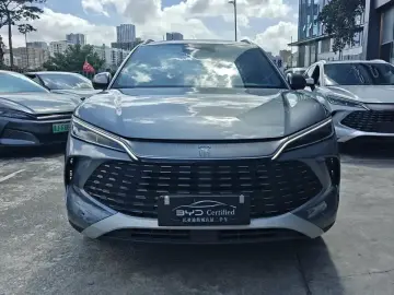 2025 BYD Song L с пробегом 3 500 км