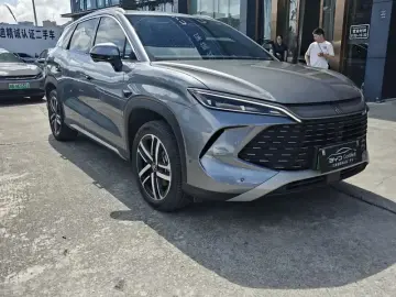 2025 BYD Song L с пробегом 3 500 км