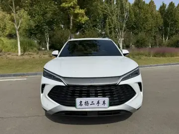 2025 BYD Song L с пробегом 23 000 км