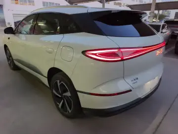 2025 BYD Sea Lion 06 с пробегом 7 800 км