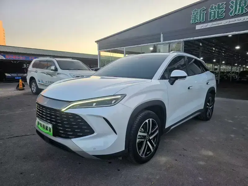 2024 BYD Song L с пробегом 38 000 км