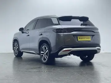 2024 BYD Song L с пробегом 26 900 км