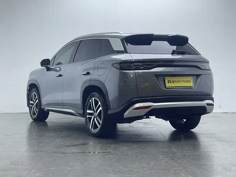 2024 BYD Song L с пробегом 26 900 км