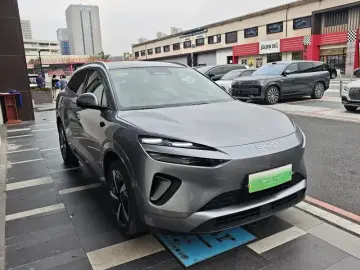 2025 BYD Sea Lion 06 с пробегом 10 000 км