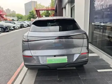 2025 BYD Sea Lion 06 с пробегом 10 000 км