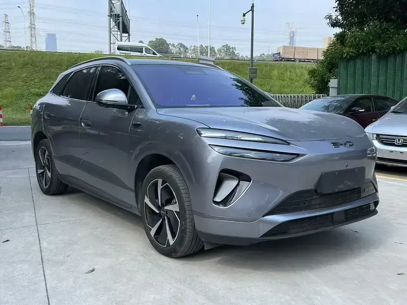 2025 BYD Sea Lion 06 с пробегом 22 000 км