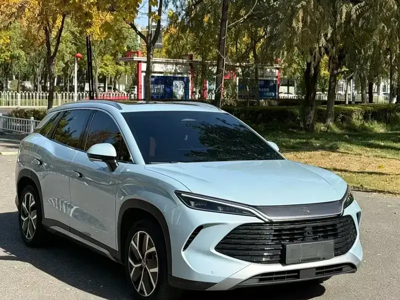 2024 BYD Song L с пробегом 26 000 км