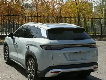 2024 BYD Song L с пробегом 26 000 км