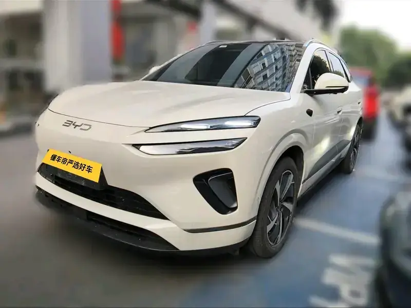 2025 BYD Sea Lion 06 с пробегом 8 500 км
