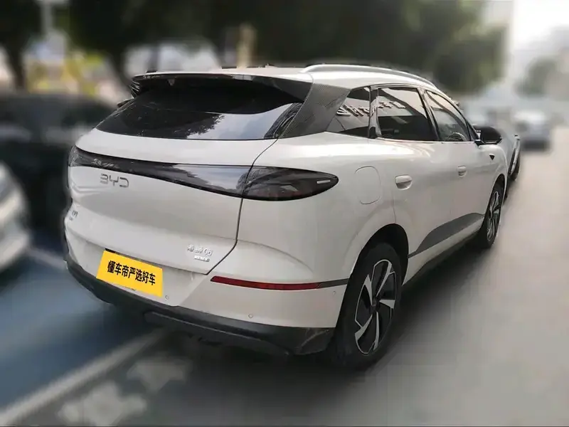 2025 BYD Sea Lion 06 с пробегом 8 500 км