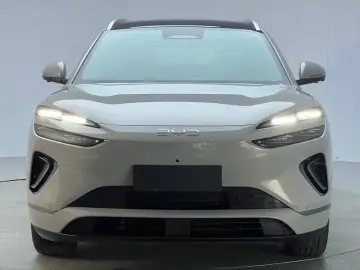 2025 BYD Sea Lion 06 с пробегом 15 000 км