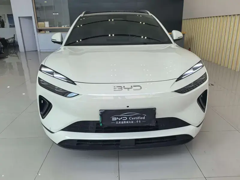 2025 BYD Sea Lion 06 с пробегом 18 600 км