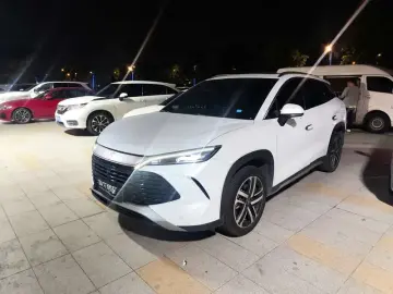 BYD Song L