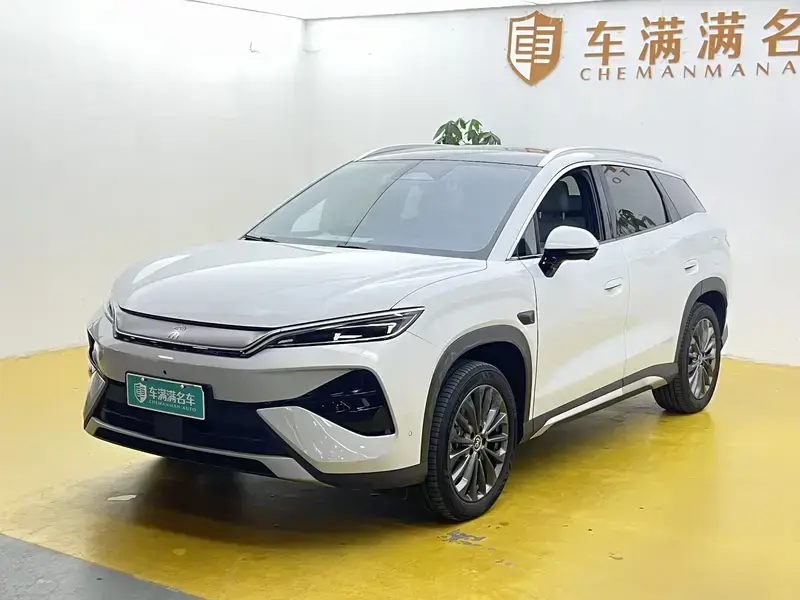 2026 BYD Song Ultra с пробегом 7 000 км