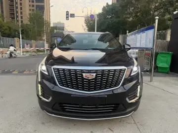 2021 Cadillac XT5 с пробегом 90 000 км