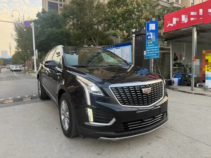 2021 Cadillac XT5 с пробегом 90 000 км