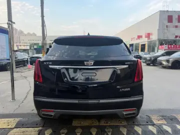2021 Cadillac XT5 с пробегом 90 000 км