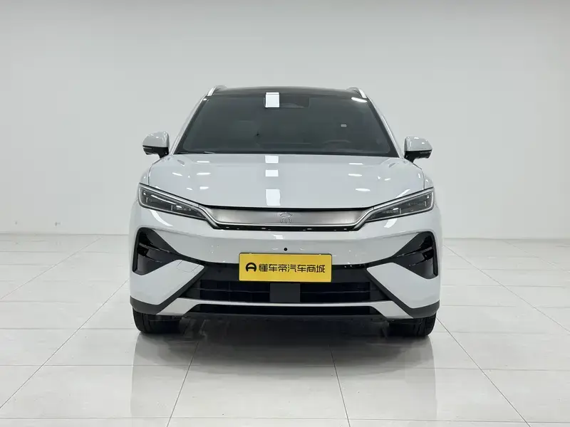 2026 BYD Song Ultra с пробегом 3 300 км