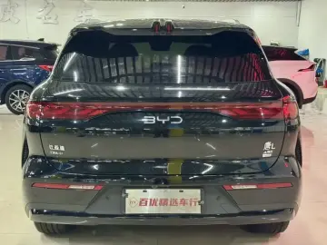 2025 BYD Tang L с пробегом 20 000 км
