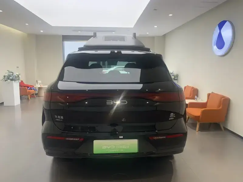 2025 BYD Tang L с пробегом 2 500 км