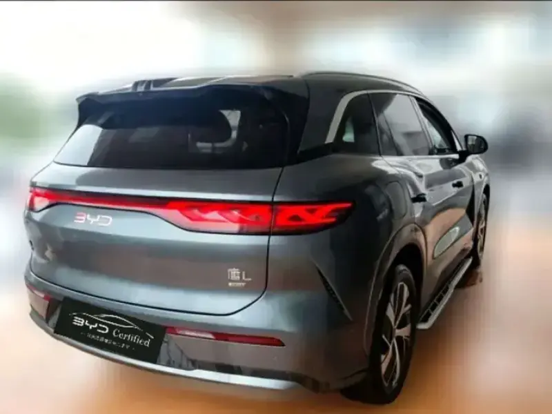 2025 BYD Tang L с пробегом 14 200 км