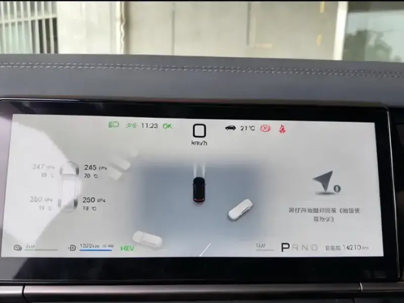 2025 BYD Tang L с пробегом 14 200 км