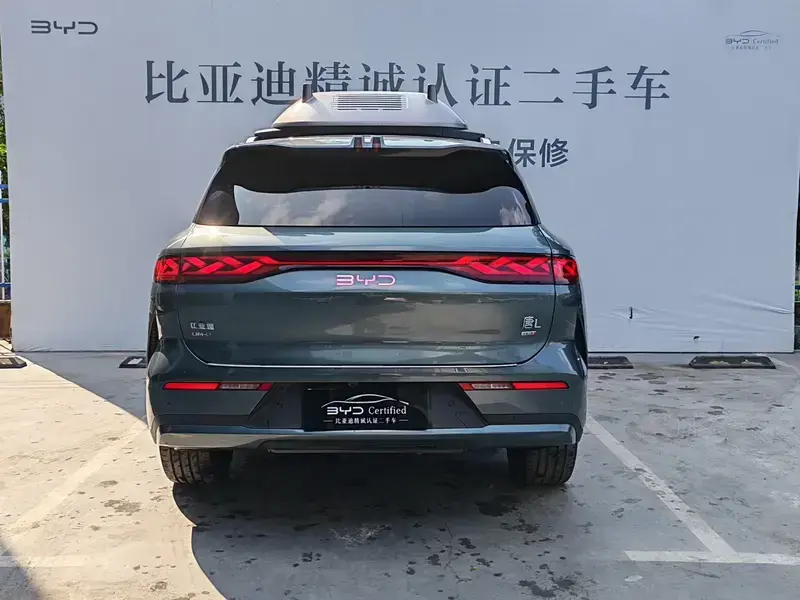2025 BYD Tang L с пробегом 16 800 км
