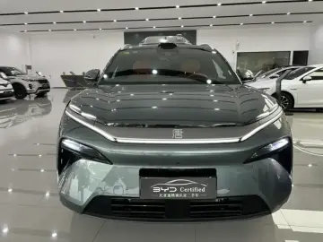 2025 BYD Tang L с пробегом 6 300 км