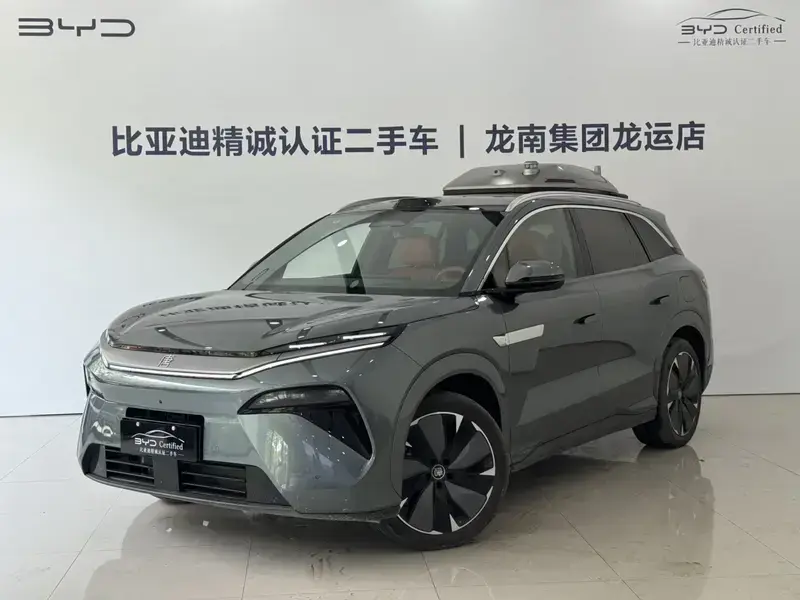 2025 BYD Tang L с пробегом 10 000 км