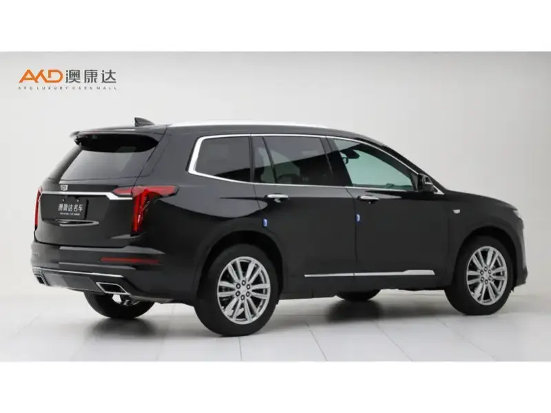 2022 Cadillac XT6 с пробегом 26 200 км