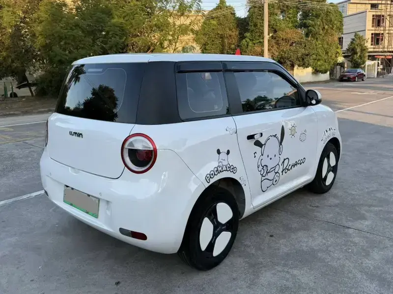 2022 Changan Lumin с пробегом 11 000 км