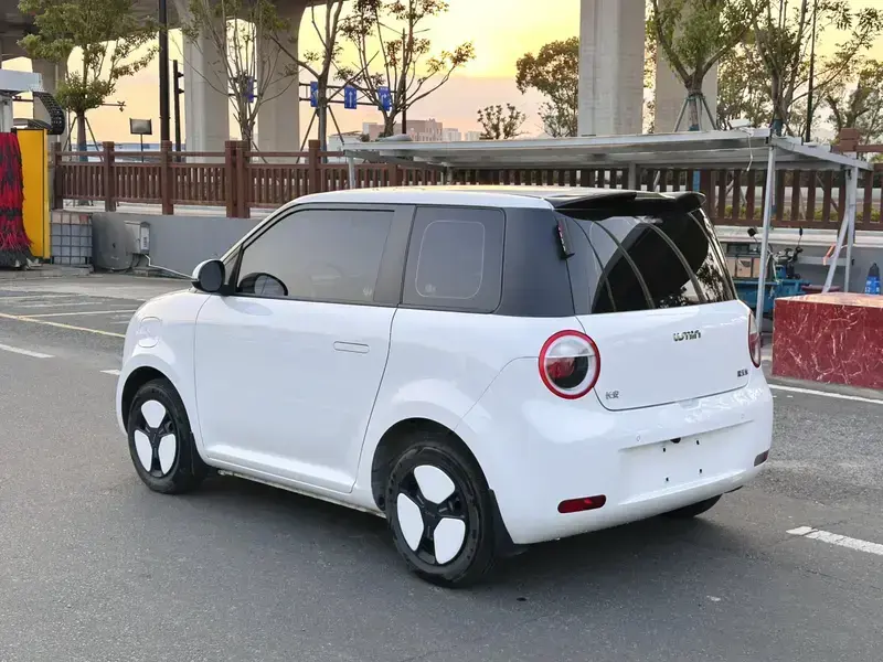 2025 Changan Lumin с пробегом 14 000 км