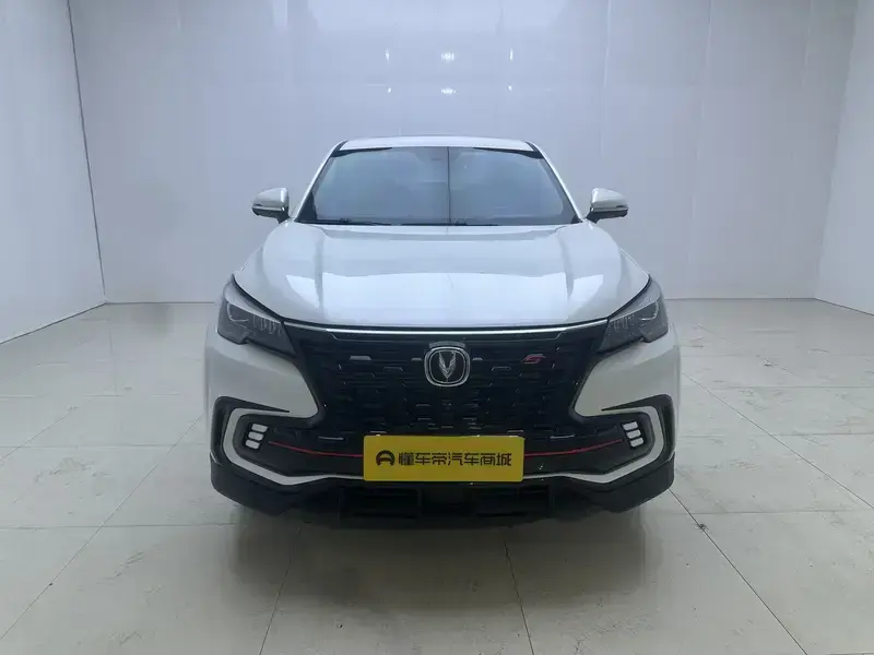 2021 Changan CS85 с пробегом 67 700 км