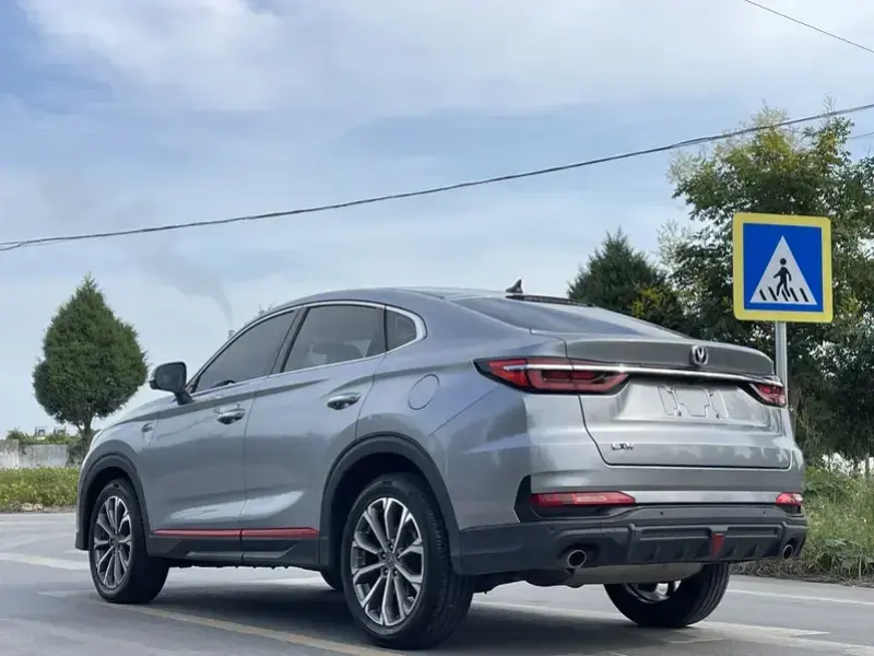 2021 Changan CS85 с пробегом 100 000 км