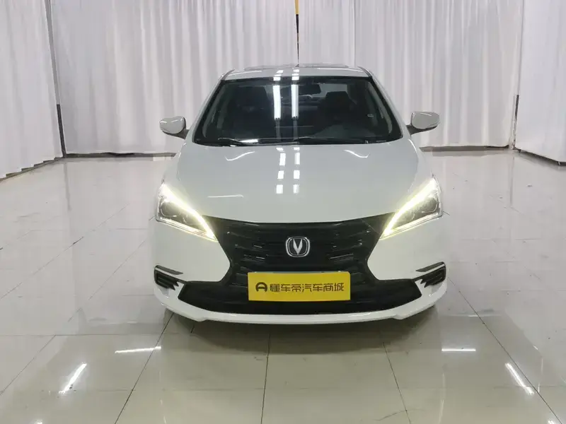 2021 Changan Eado DT с пробегом 26 200 км
