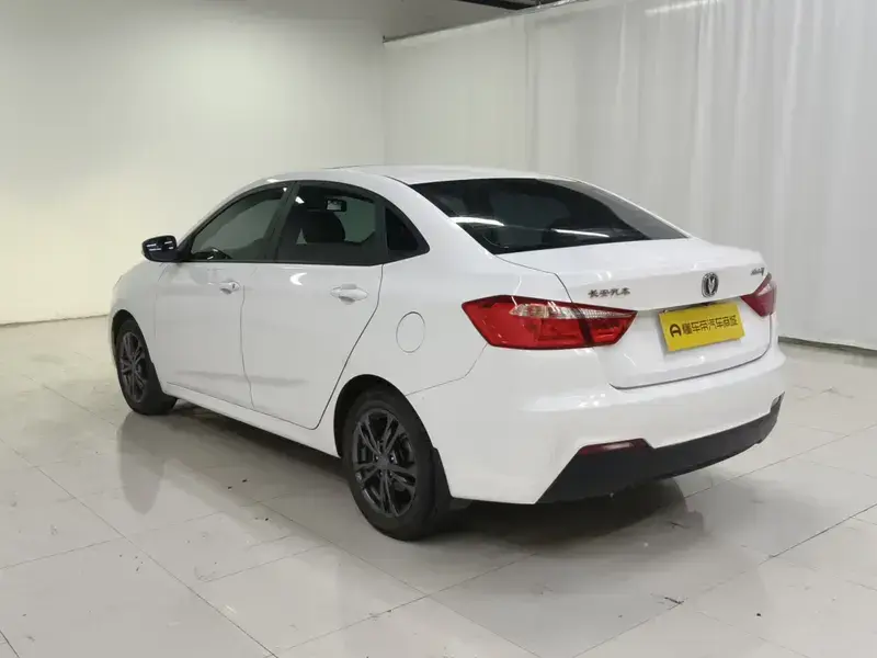 2021 Changan Eado DT с пробегом 26 200 км