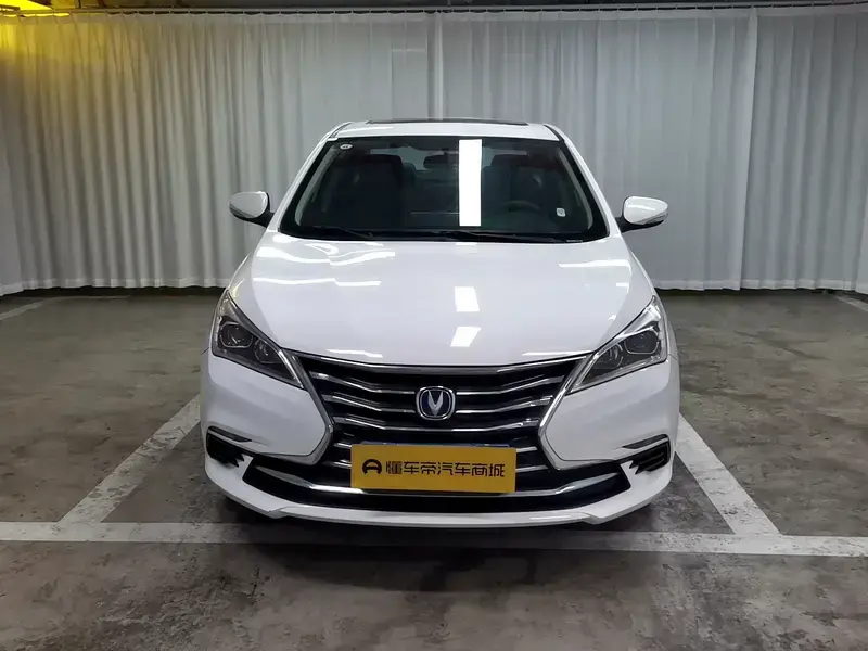 2019 Changan Eado DT с пробегом 15 800 км