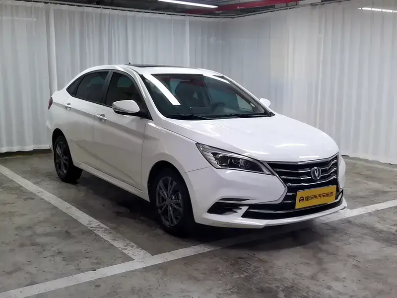 2019 Changan Eado DT с пробегом 15 800 км