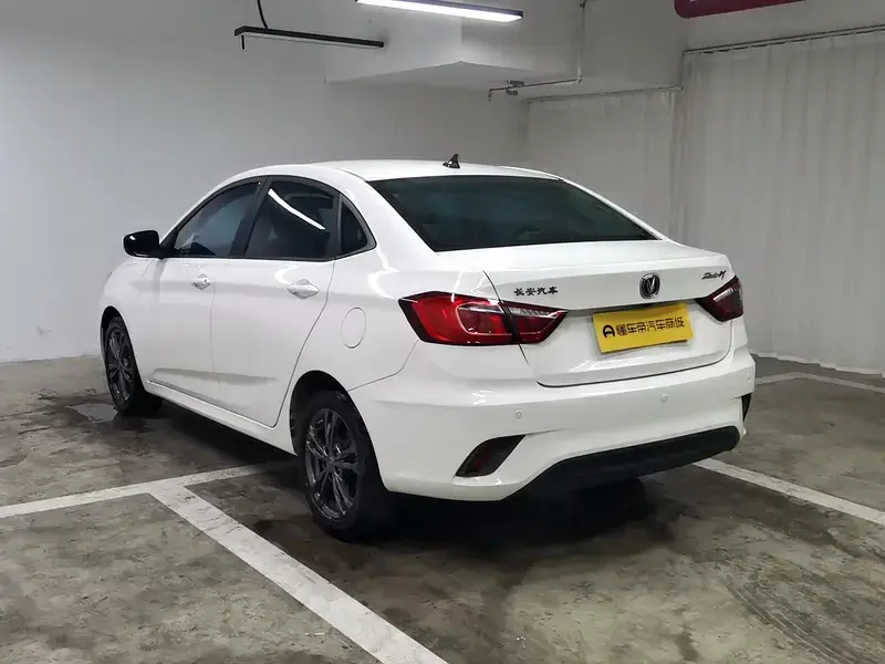 2019 Changan Eado DT с пробегом 15 800 км