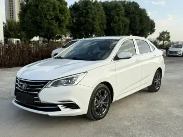 2019 Changan Eado DT с пробегом 54 000 км