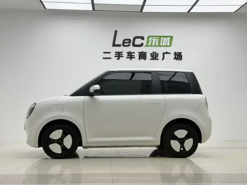 2025 Changan Lumin с пробегом 7 000 км