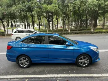 2018 Changan Eado DT с пробегом 80 000 км