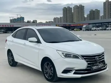 2019 Changan Eado DT с пробегом 17 000 км