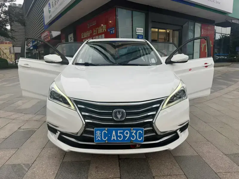 2019 Changan Eado DT с пробегом 50 000 км