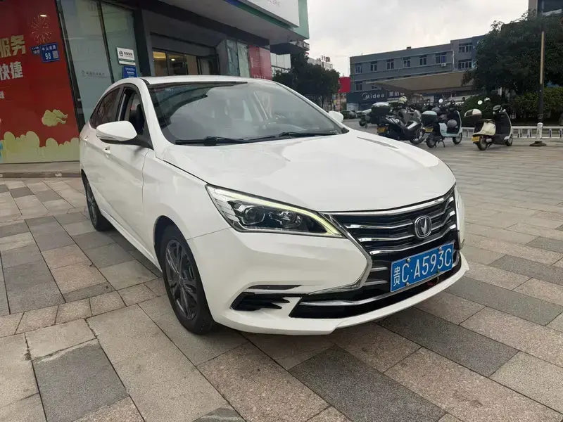 2019 Changan Eado DT с пробегом 50 000 км