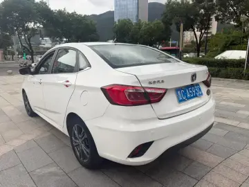 2019 Changan Eado DT с пробегом 50 000 км