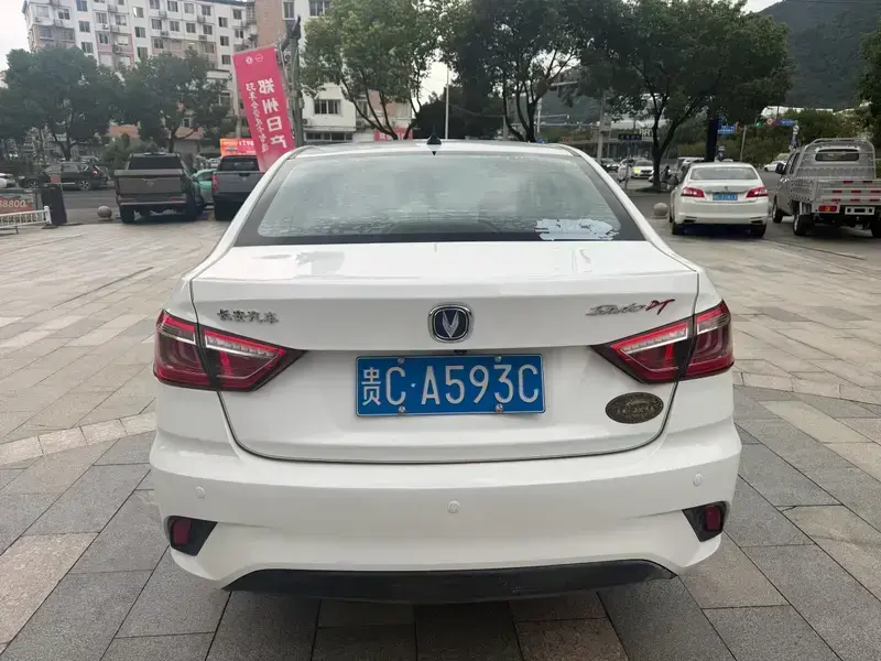 2019 Changan Eado DT с пробегом 50 000 км