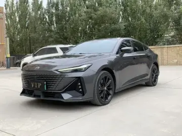 2023 Changan UNI-V с пробегом 36 000 км