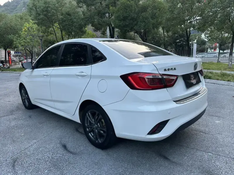 2019 Changan Eado DT с пробегом 64 000 км