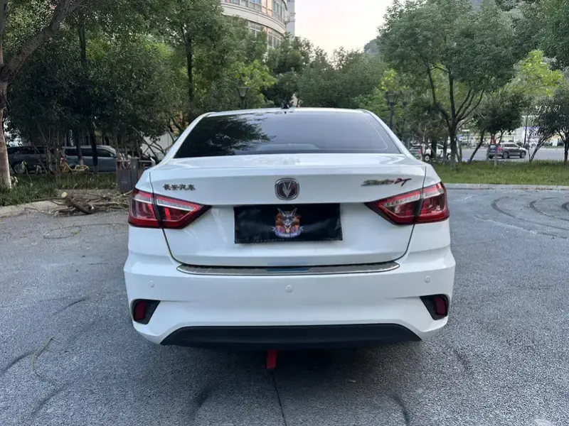 2019 Changan Eado DT с пробегом 64 000 км